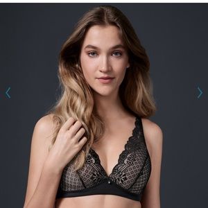 Simply Vera Vera Wang Wire Free Lace Plunge Bra